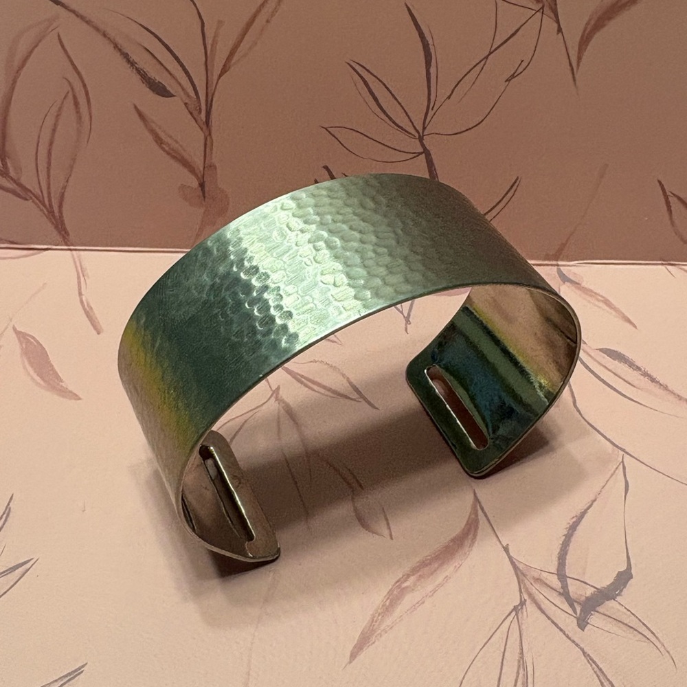 Hammered silver toned Cuff Bracelet